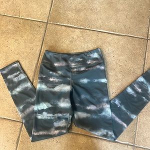Girls Zella leggings size 10-12